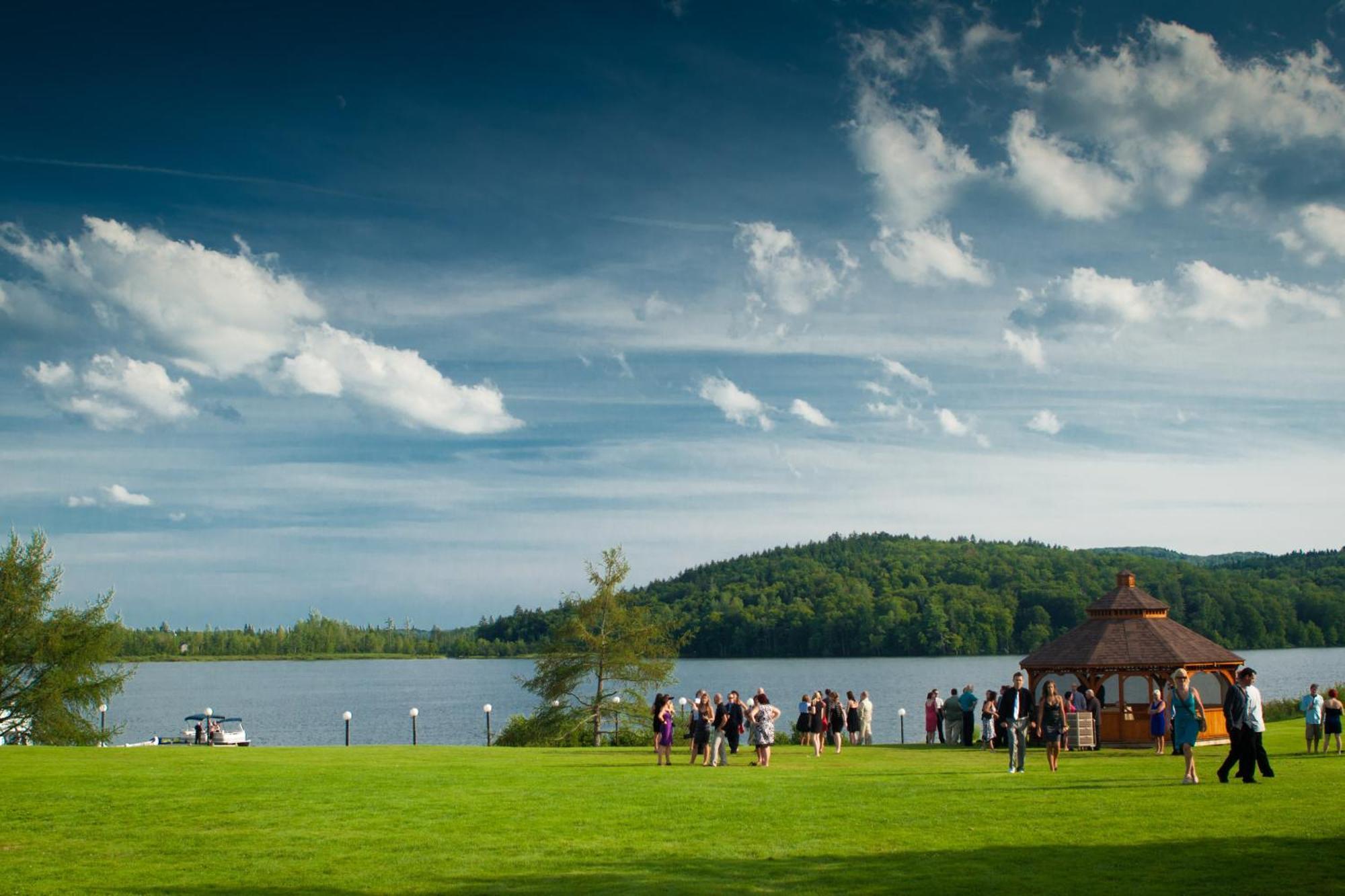 Le Manoir Du Lac Delage Stoneham Zewnętrze zdjęcie